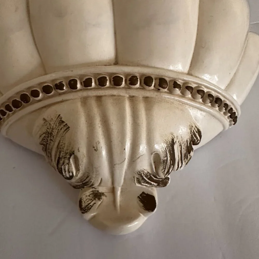 Neoclassical / Hollywood Regency–style wall sconce (1970s–1990s)